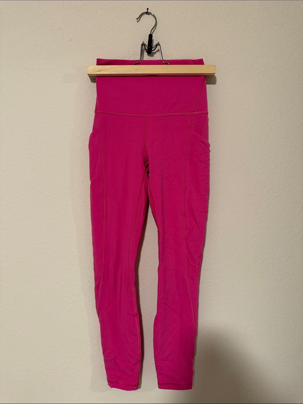 lululemon athletica High-Waist Leggings in Fuchsia Pink